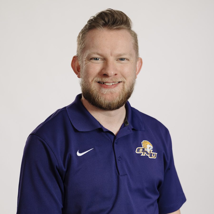 Spencer Tong headshot