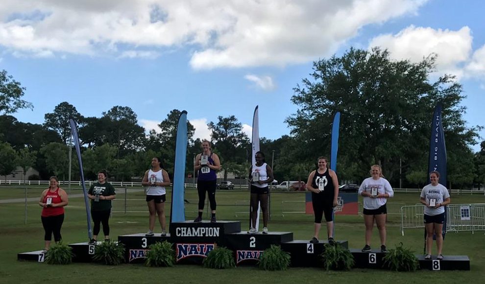Olivet Tigers_Carlie Vannatta_NAIA_women track and field_2Web.jpg