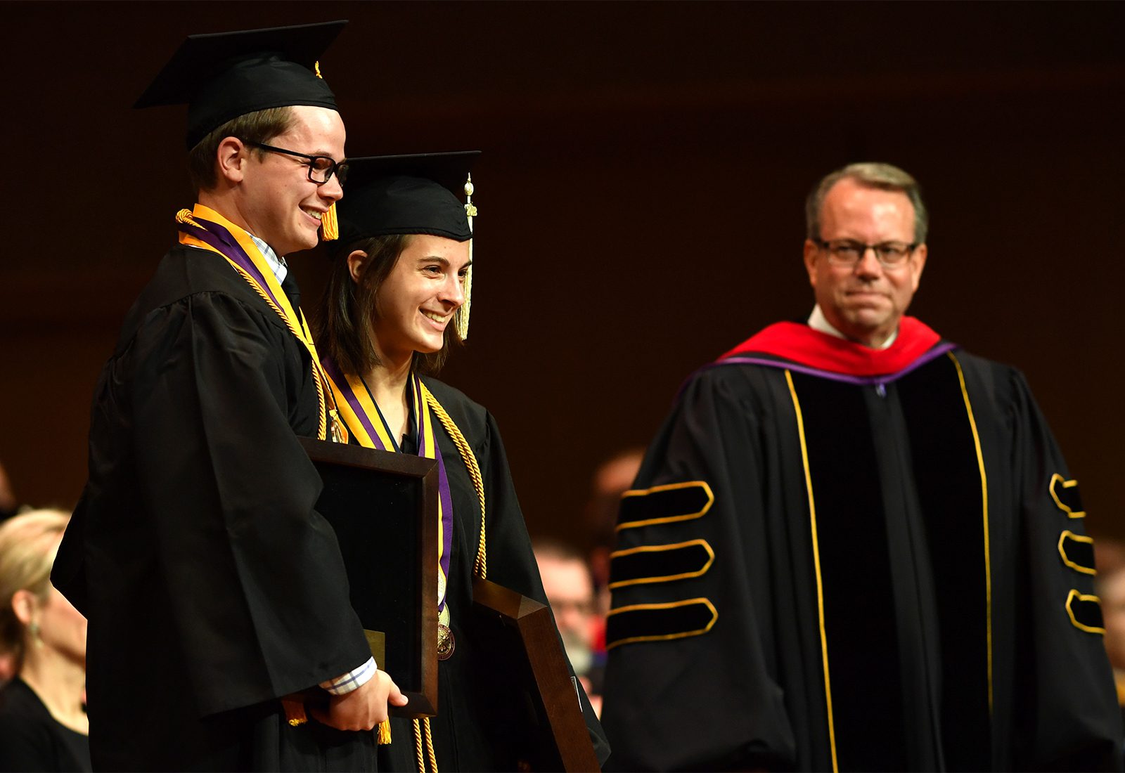 Olivet_2018 graduation_Micah Forshee and Emily Raduns_Web.jpg