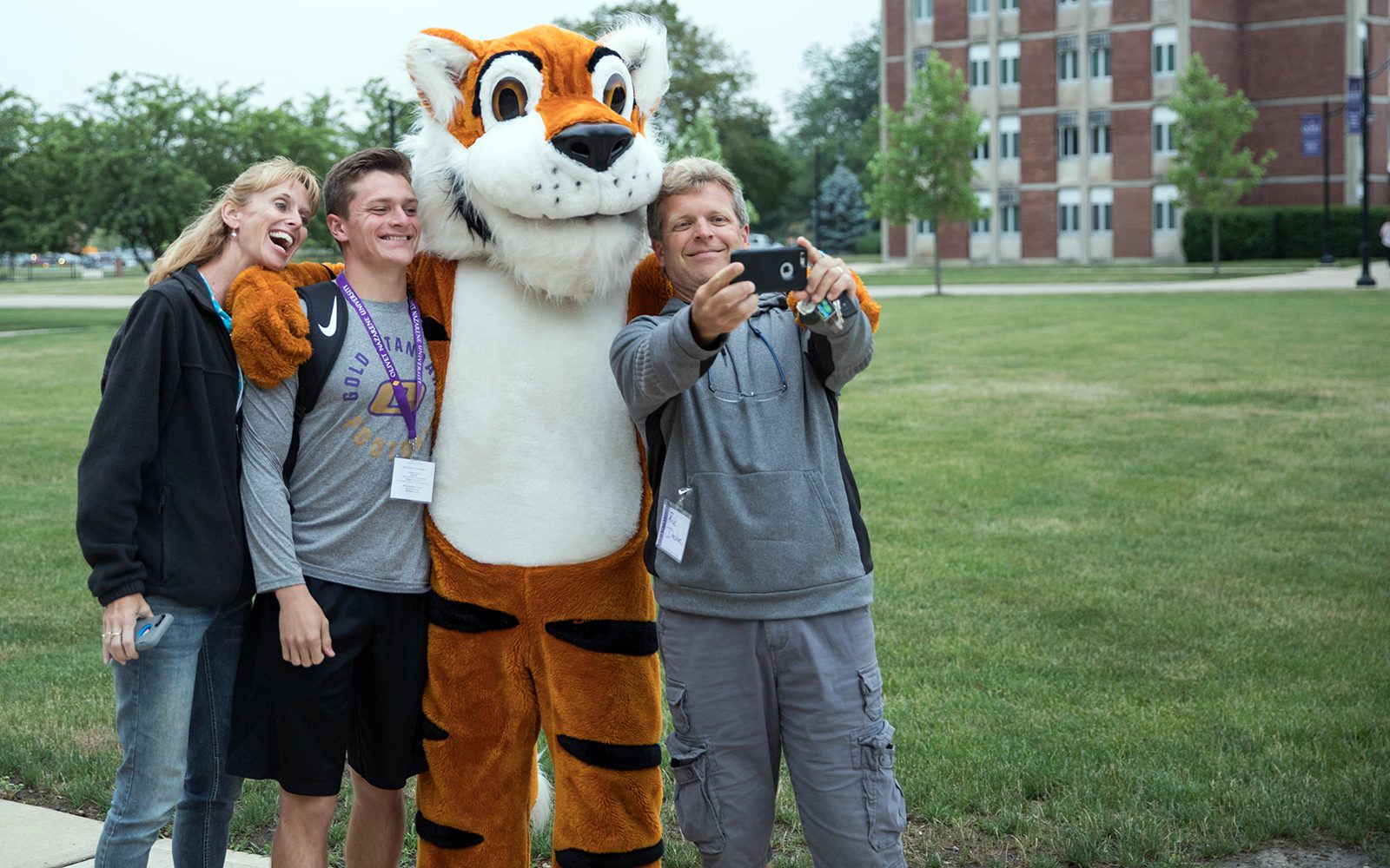 Olivet_Admissions_Purple and Gold Days_students_parents_families_campus visit_Web.jpg