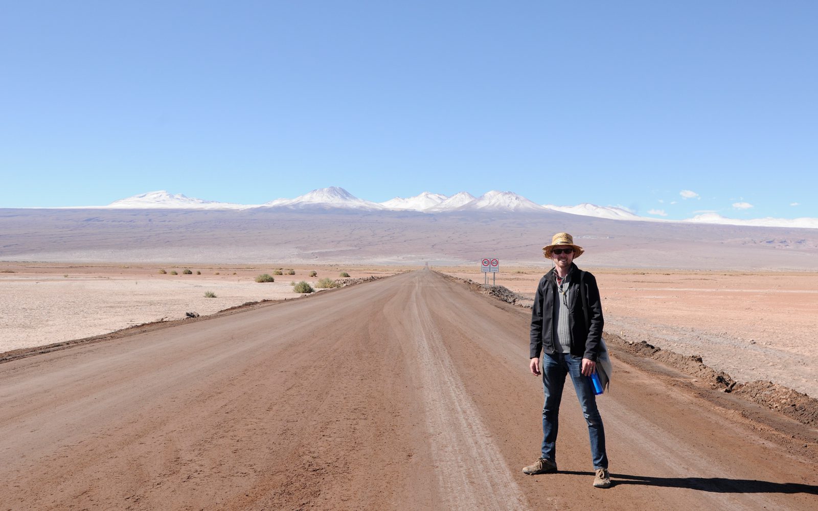 Olivet_Dr. Steve Case_Chile_summer 2018_astronomy_geoscience_ACEAP_ALMA Observatory_National Science Foundation_Web.jpg