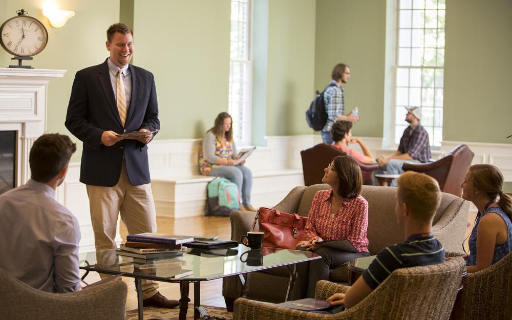 Olivet Announces Fall Visit Days for High School Seniors & Transfer