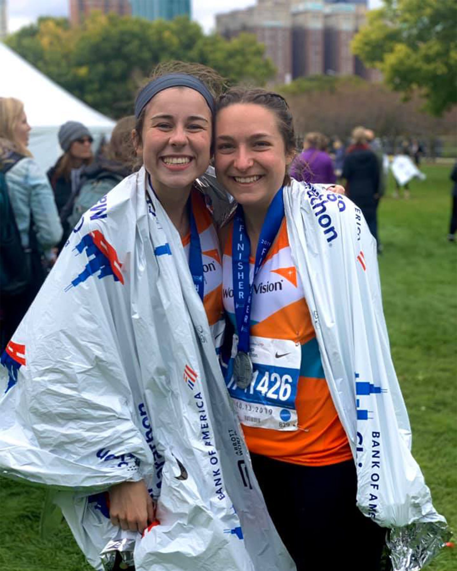 Olivet_chicago_marathon_team_world_vision_water_Jelderks_2019_web1.jpg