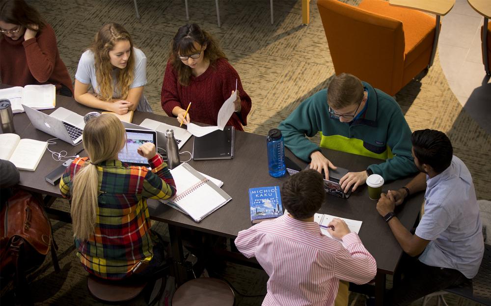 Spring 2021 Dean’s List Announced by Olivet Olivet Nazarene University