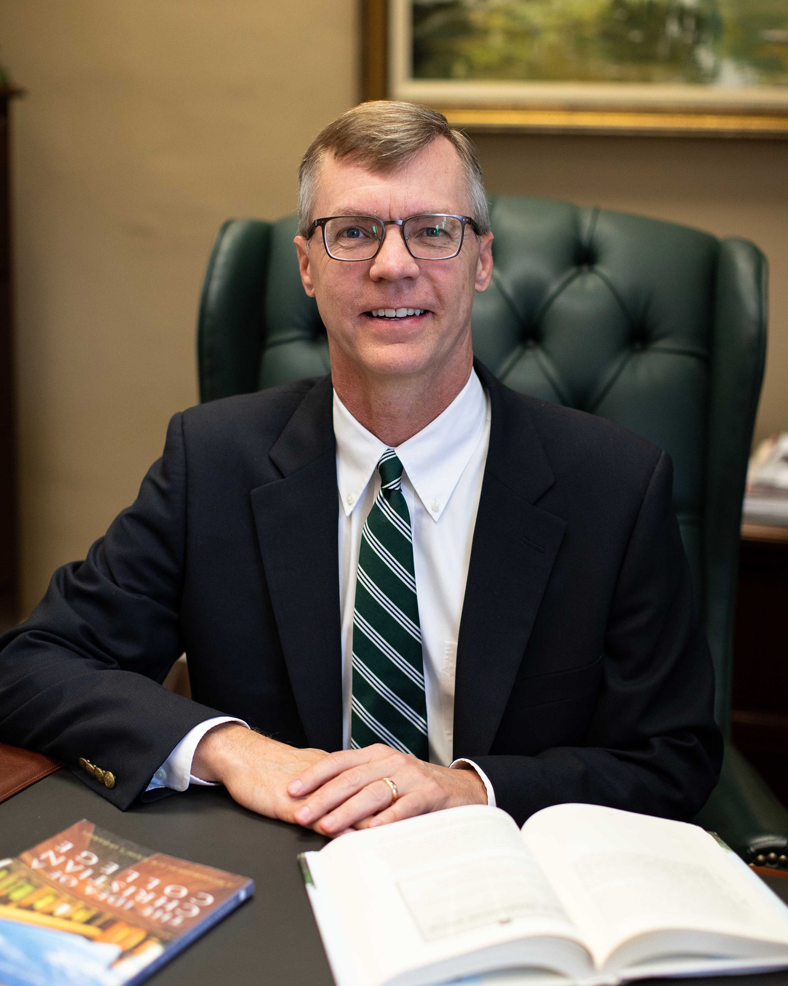 Olivet_vice_president_academic_affairs_stephen_lowe_2020_web2.jpg