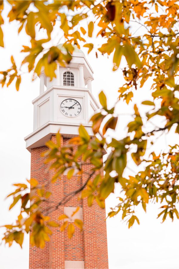 Photo of Melby clocktower in the Autumn