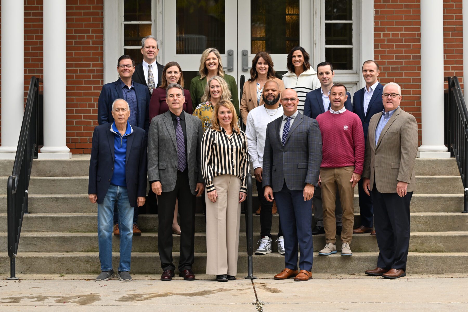 A group photo of the Alumni Board Group of 2023.