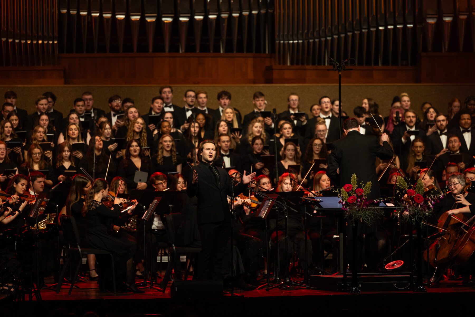 Andrew McBurnie singing his solo during the homecoming concert.