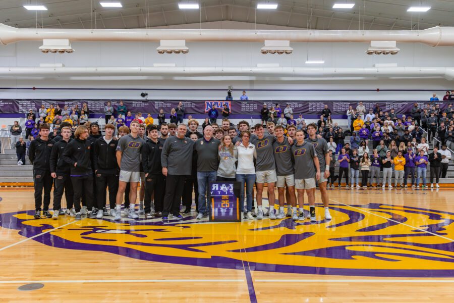 Olivet Men's Basketball team memorializes former player Braydon Flagg