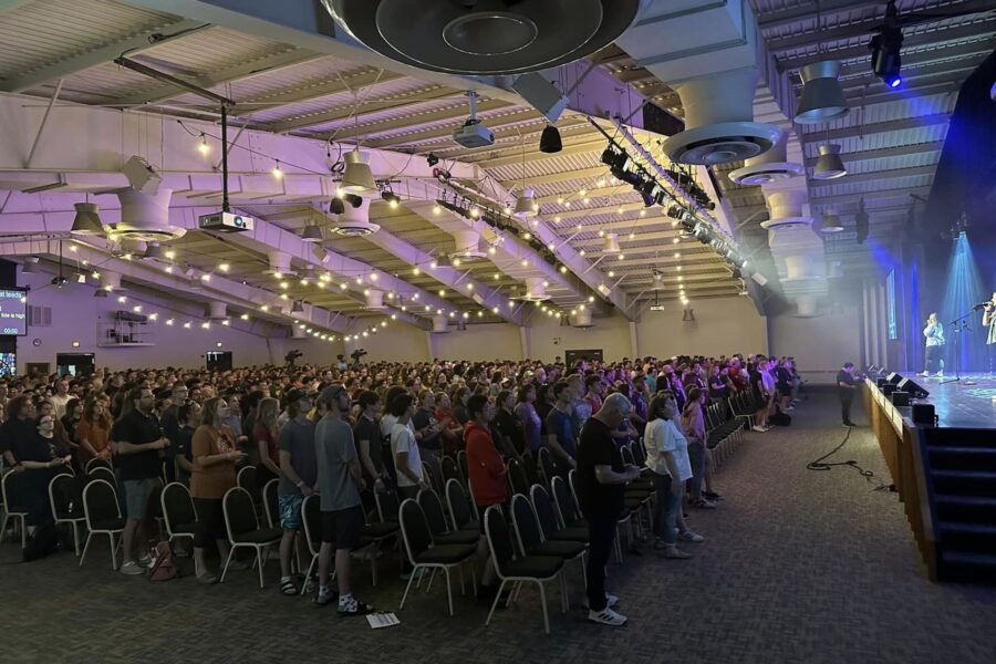 high school students worshipping in Chalfant