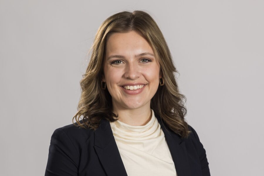 Morgan Connor headshot- Horizontal