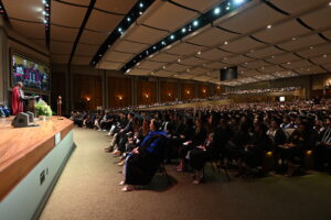 Picture of the crowd.