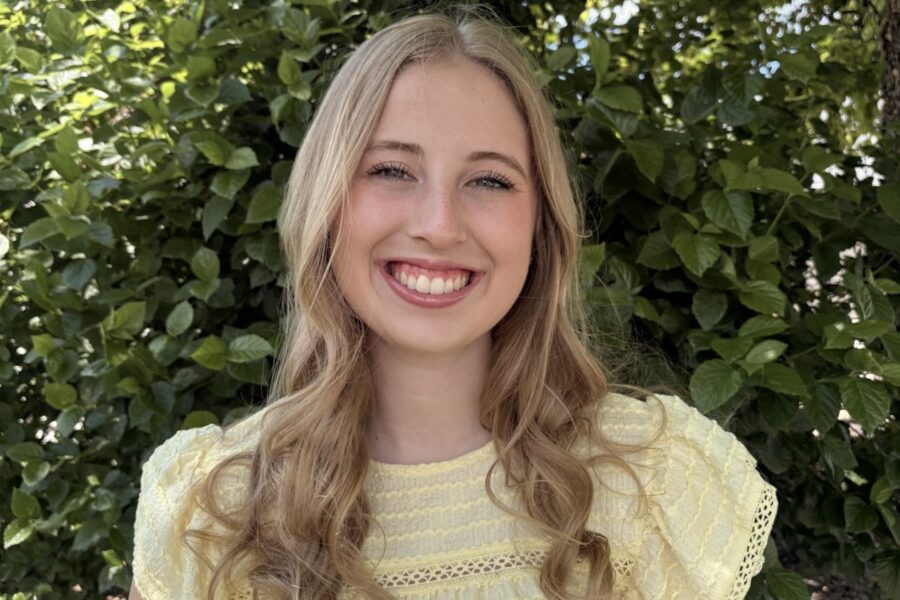 Amelia Belcher photo
